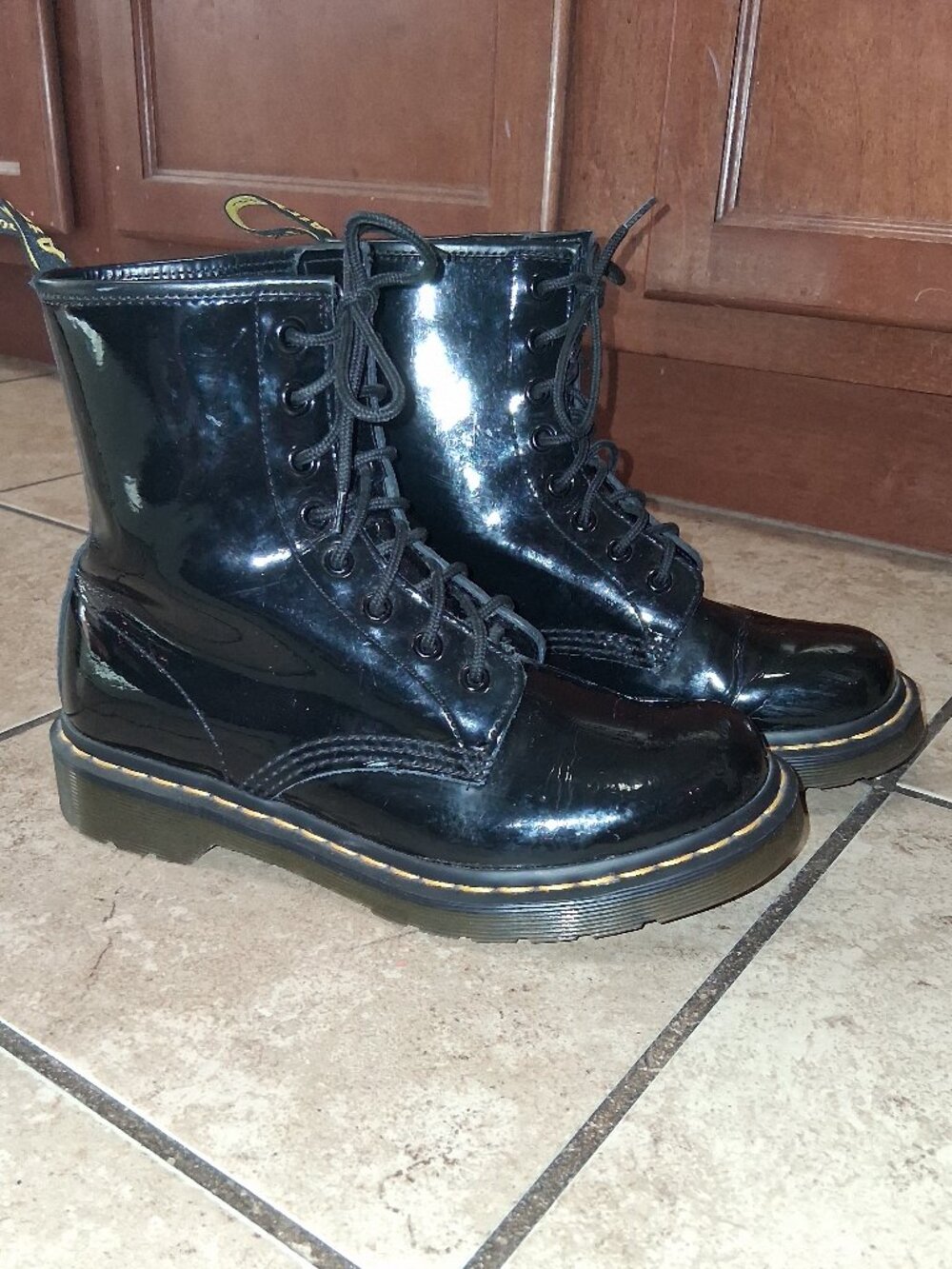 Dr. Martens 1460 8-eye Patent Leather